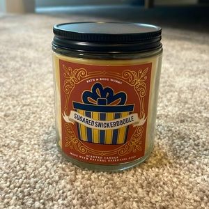 Bath and Body works Sugared Snickerdoodle candle